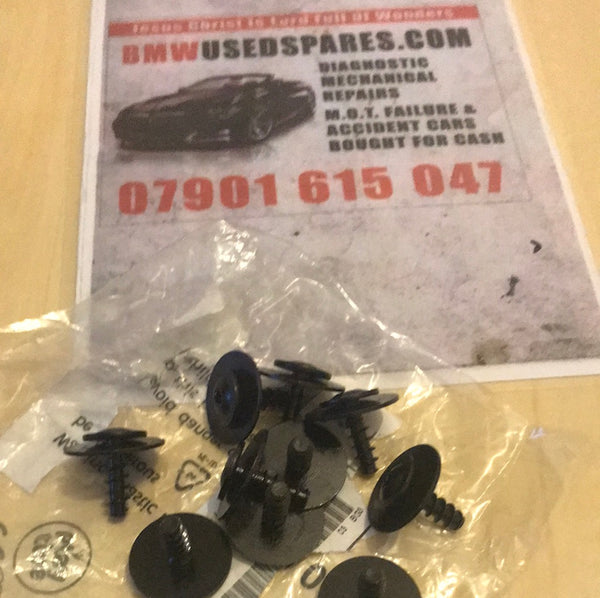 07149321070 BMW new fillister head screw @£1.00each