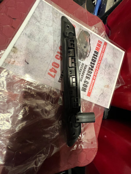 51225A260D1      BMW 4 Series 2022 G26  Gran Coupe passenger side external door Handel trim  5A260D1 BMW, TRIM EXTERNAL DOOR HANDLE PRIMED LEFT new