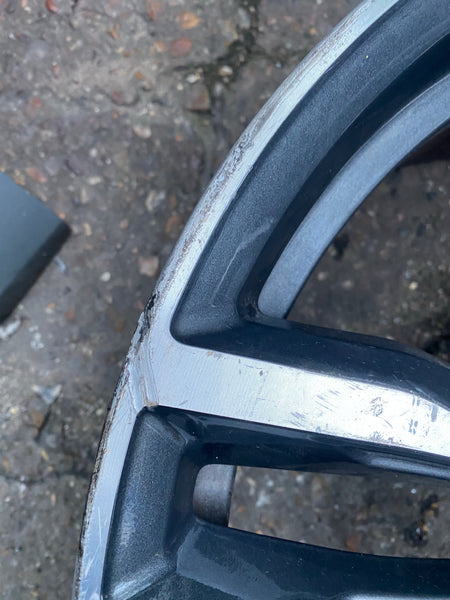 7856711 BMW F30 3 Series F32 4 Series M double spoke 704 Alloy Wheel 8 x 19...