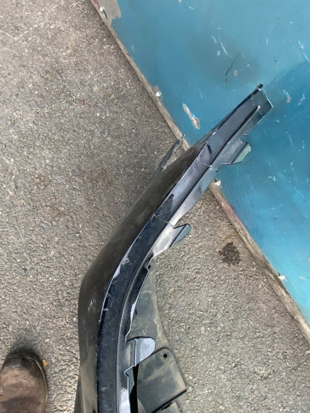 mini part
mini parts
minicountrymanparts 
51119477039       MINI COUNTRYMAN S  2022  F60 GENUINE FRONT BUMPER   needs a respray