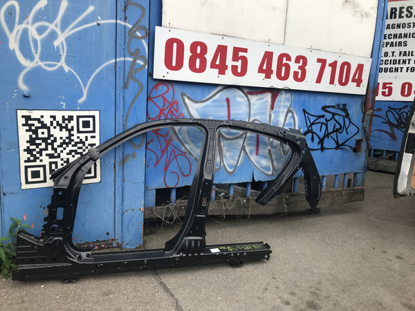 BMW 1 Series 2019 frame. Pick up only