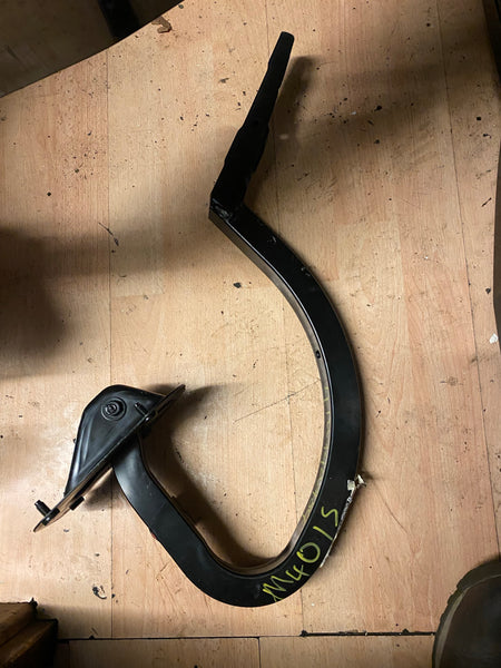 41007420784   BMW M4  2017 CS Right  trunk lid hinge. Trim, body -  7420784  new