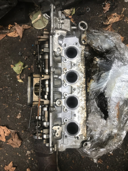 7559188 BMW  320i N43 cylinder-head