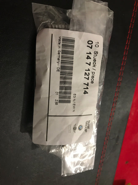 BMW Fillister Head Screw St5x17-zns3 07147127714 X2 Genuine