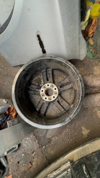 8745164  8074185  8009701  BMW 2 SERIES  2016 F22 F23 M SPORT GENUINE front Alloywheel  18'' 7 1/2Jx18H2