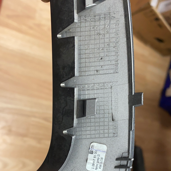 51118070323    BMW 1 series 2018 F21 M Front Bumper Left Grille Trim Clasp   8070323 Genuine