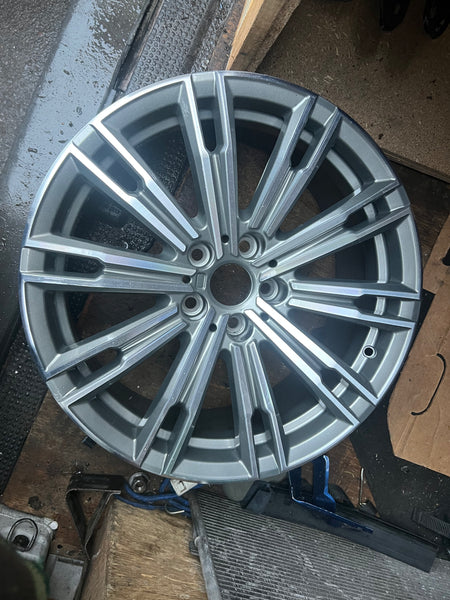 8089890  BMW 3 SERIES G20 G21 18" STYLE 790M  FRONT ALLOY WHEEL RIM 7.5Jx18  8089890