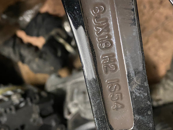 8092356     Bmw 2 series 2022  coupe   F40 F 44 19" inch  Alloy wheel    Single wheel   observe all pictures please   (no 3)