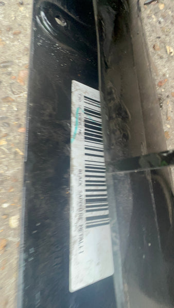 Bmw m5. bmw part Bmw parts BMW M5 F90 2019 Front Bumper PDC Spec With Side Sensors/camera   needs slight repair   please observe pictures  8069598. 51118069598