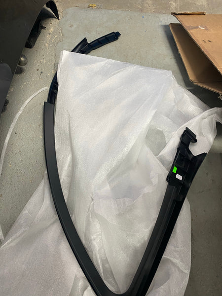 BMW G30 COVER VEHICLE FRAME DOOR WINDOW FRONT REAR 7384930 |