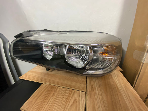 7422575     BMW 2 Series 2017 F45 Active Gran Tourer  passenger side headlight   A97422575 -04