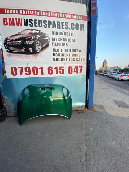 Mini Cooper S  2020 JCW John Cooper Works F54 F55 F56 Green Bonnet scuffed needs a respray  Genuine  Please observe all pictures