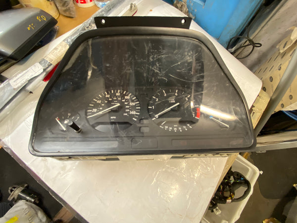 Bmw 5 Series 1994 E34 62111391934 instrument panel 1391934 tachometer tachometer cluster clock