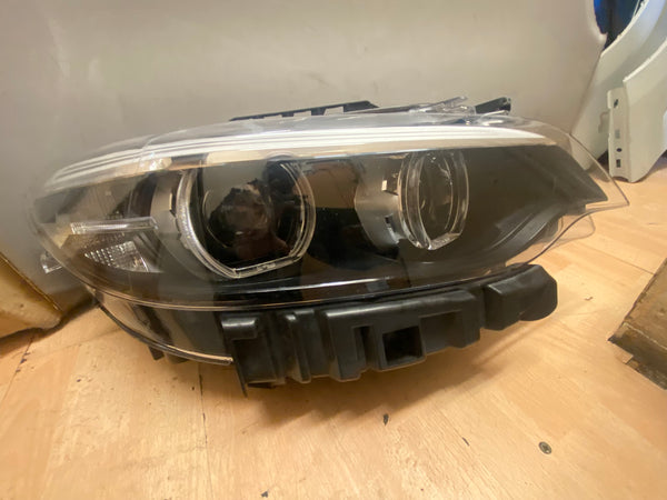 7469780      BMW 2 series 2021 Gran coupe f22 Driver side  LED Headlight   2 series  F22 LCI F23 LCI F87 led light