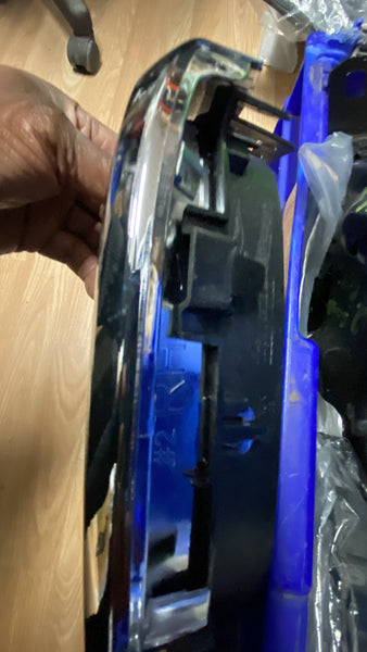 7464922 BMW X3  2022 G01 Driver side kidney Grille   Bmw X4  2022 G02 Front Bumper Right Side Kidney Grill    7464924  8074574  Genuine  bmw x4 kidney Grille  bmw x3 kidney grille