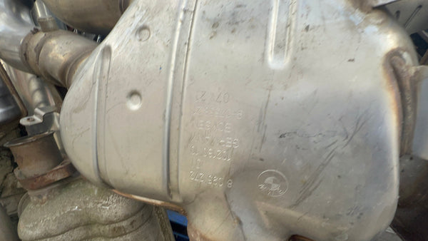 BMW M8 F92  exhaust system muffler  8095272  8095271  8091631