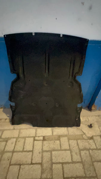 51757214814   BMW 3  series F30 F31 F34 2011-2019 Under Engine Cover UNDERTRAY  7241814