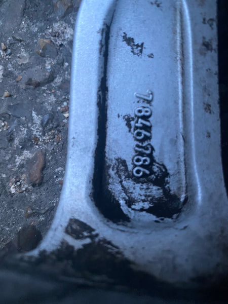 7846786. Genuine  FRONT BMW X5 467m F15 19" Alloy Wheel  7846786