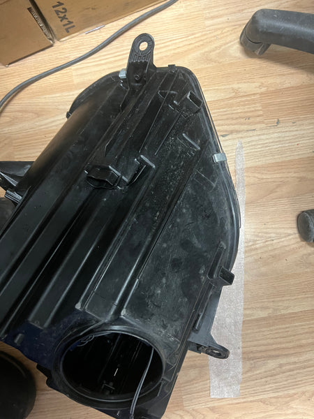 7390149     Mini Countryman 2019 F60 passenger headlight  A9739014910 030109960305