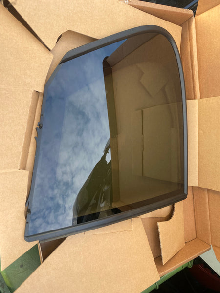 51357269564    BMW 1 Series 2019 F20 114d  116d 116i Side Window Fixed Rear Right  7269564  bmw 1 Series 2019 driver side rear quarter glass  new