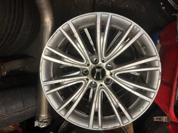 7849067     BMW 3 series 2017 f30 10 Twin V Spoke 626 one single Alloywheel 8.5 x 19" ET47