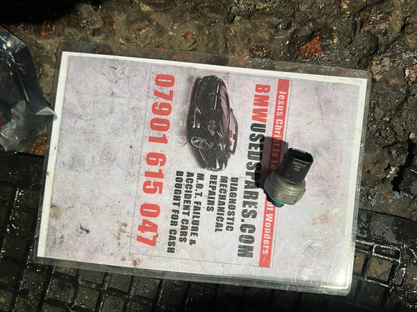 64539323658   A/C Pressure Switch Sensor For BMW E81 E46 E90 E39 E60 E61 E84 E83 X5 E70 X6 E71  9323658  Bmw AC pressure switch sensor