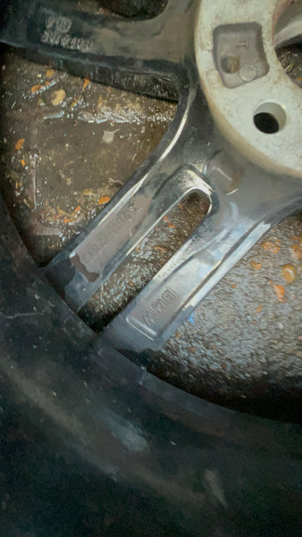 8745164  8074185  8009701  BMW 2 SERIES  2016 F22 F23 M SPORT GENUINE front Alloywheel  18'' 7 1/2Jx18H2