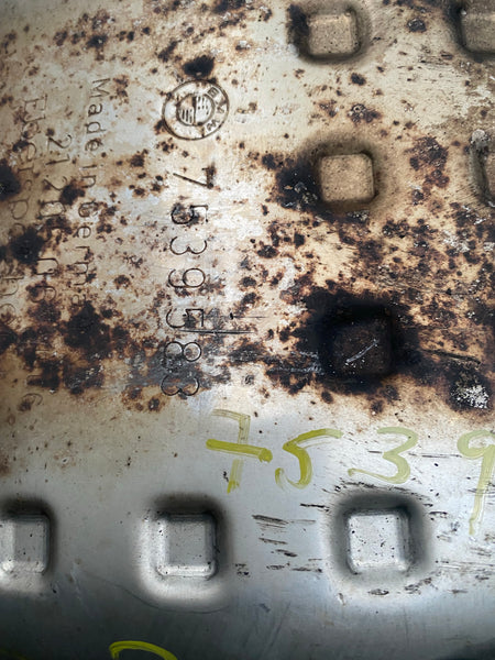 7339583         BMW E90 3 series 2006  320i  Petrol 6SPD Exhaust Muffler Back Box  7539583