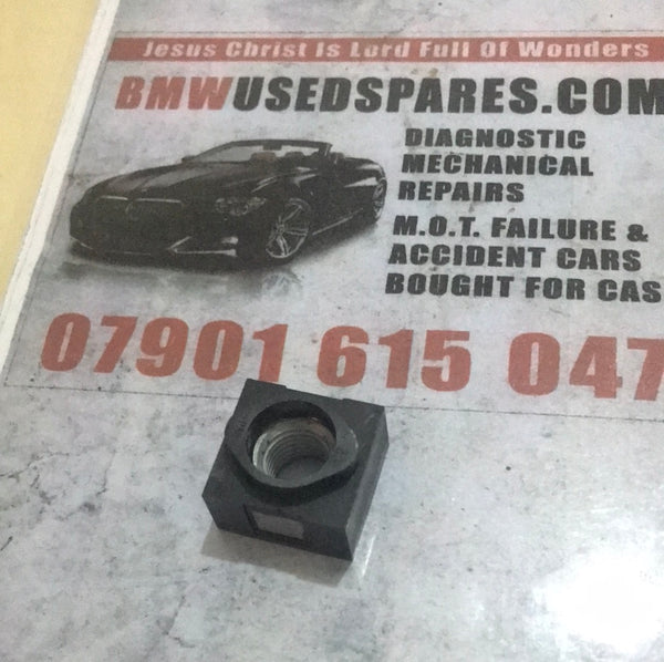 31106874585 BMW 3-Series m12x15 nut