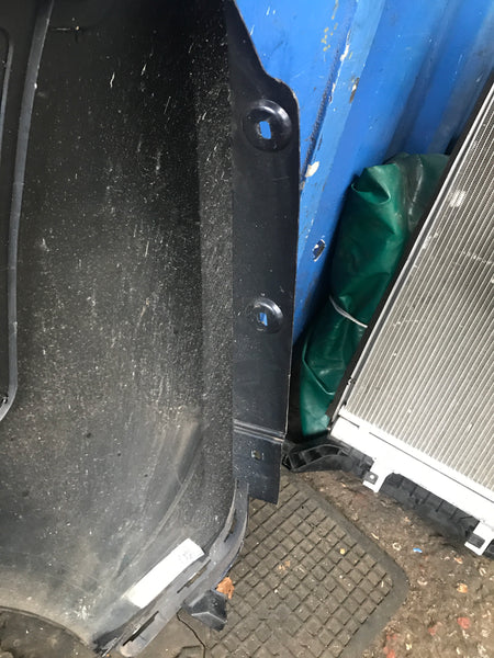 BMW i3 Driver Side  rear quarter 2018   1559953    GENUINE