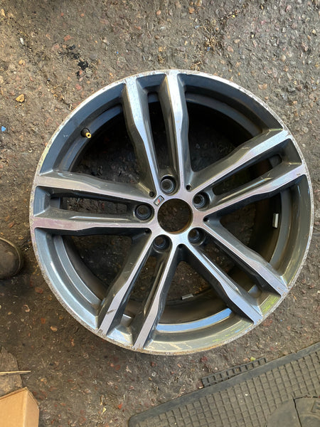 8043650  BMW  4 SERIES  2017  f32  19” FRONT ALLOY WHEEL 8j19 8097244 BLA 8043650 GRE