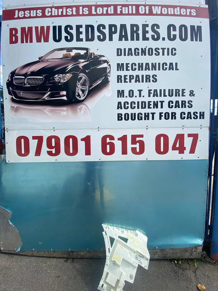 8089573 Bmw X4 2021 G02 Msp  passenger side rear bumper Guide new