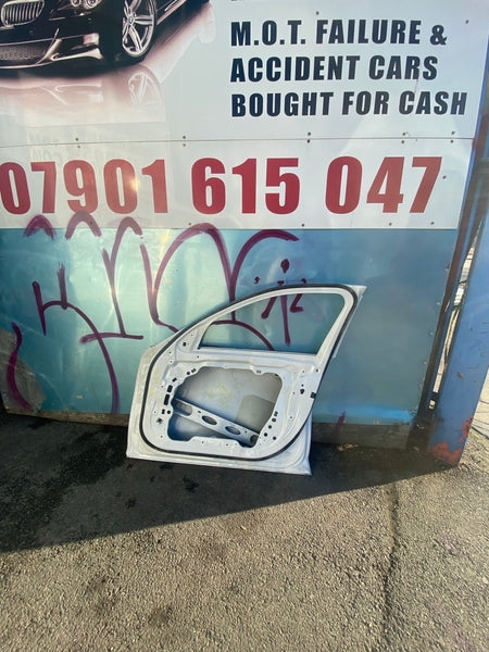 BMW 3 SERIES 2020 G20  driver side  front door shell   This door has been recycled