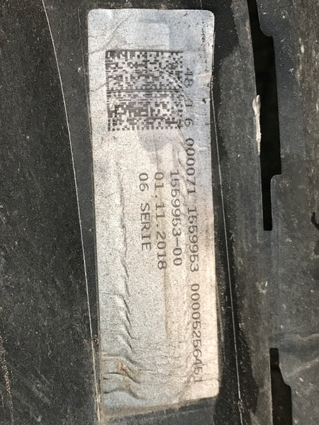 BMW i3 Driver Side  rear quarter 2018   1559953    GENUINE