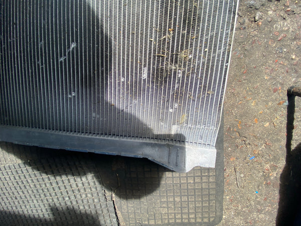 BMW M5 2017 F10 6 M6 F06 F12 F13 RADIATOR 17117570095