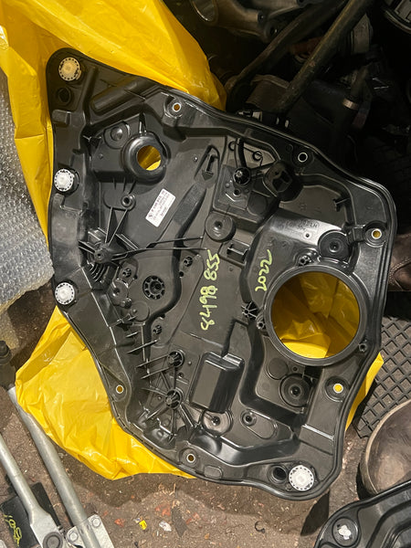 51358498855  Original  BMW 3 Series 2023  G20   Passenger side  rear window regulator   8498855