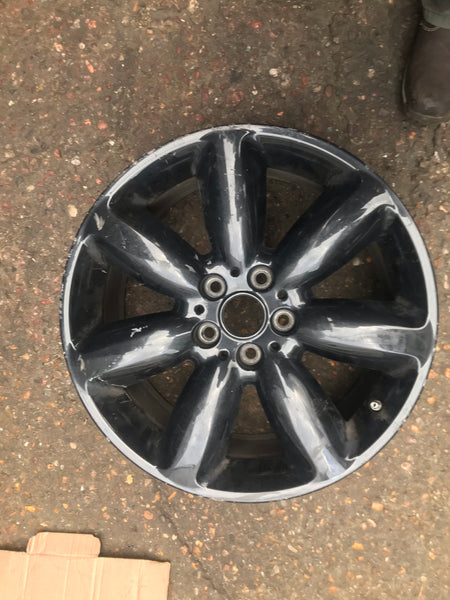 6856050  Mini Clubman 2015 F54 alloy wheel 8j X 18    6856053