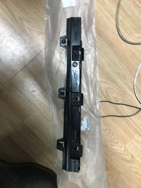 51777374523    BMW 4 Series F33 LCI F83 M4 Exterior-Rocker Molding Supporting Ledge  passenger side