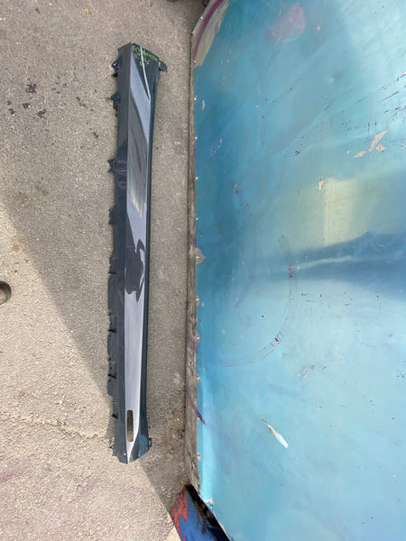 51778069278  BMW X5 2021 G05 M-SPORT Driver side skirt GENUINE  8069278