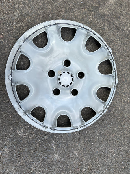 6864171    MINI Genuine 15" Wheel Trim Cover Hub Cap For F56 Cabrio F57  36106864171