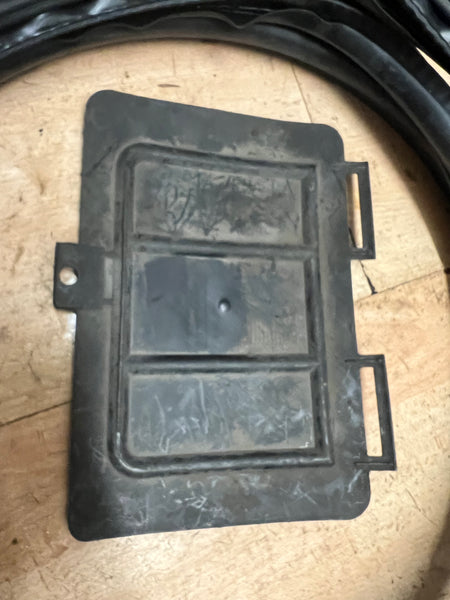 BMW 3 SERES Z4 E46 E85 E86 ENGINE OIL SUMP PLUG ACCESS COVER 7036493