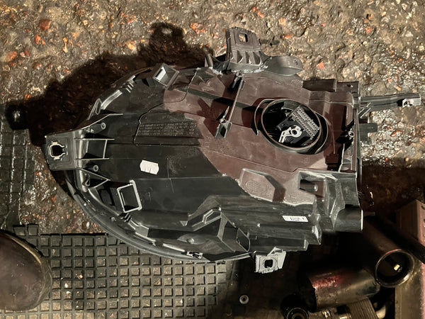 6311 5A01963     MINI  cooper 2022  F56 LCI  PASSENGER SIDE FULL LED HEADLIGHT      5A01963