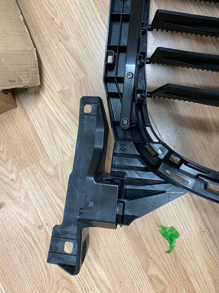 C67328      BMW X3 2022 G01  Lower  Air  duct  Bmw x4 2022 G02 lower air duct  C67328-10