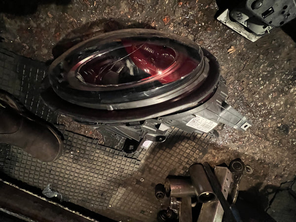 6311 5A01963     MINI  cooper 2022  F56 LCI  PASSENGER SIDE FULL LED HEADLIGHT      5A01963