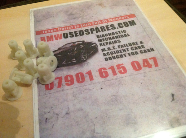 07147201307 Bmw wheel arch heat splash sheld insulation nut @£5each