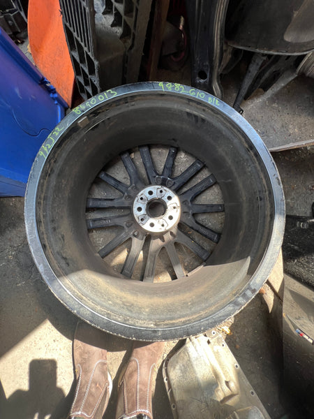 9882610         1 GENUINE BMW X5 X6 742M 22" FRONT ALLOY WHEEL RIM G05 G06 9.5J BLACK  9/1/2 j22  8090013