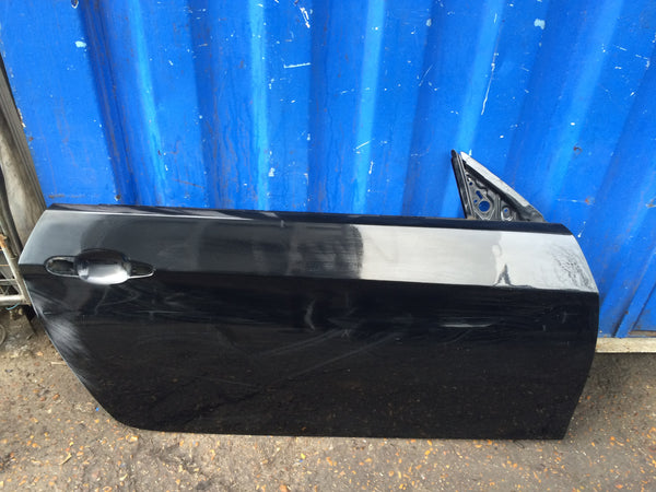 BMW 3 SERIES E92 E93  2009 Drivers side Door shell in black needs RESPRAY