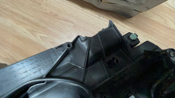 63115A1E061     BMW 1 SERIES  2022 F40  PASSENGER SIDE HEADLIGHT BI-LED ADAPTIVE  5a1e061