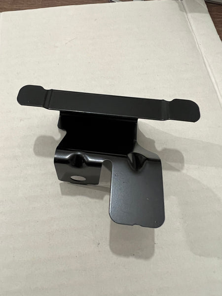 41357240502           BMW 5 Series  2016 F10 F11 LCI Right RH A Pillar Side Panel Centre Bracket Genuine  new   7240502