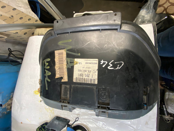 Bmw 5 Series 1994 E34 62111391934 instrument panel 1391934 tachometer tachometer cluster clock